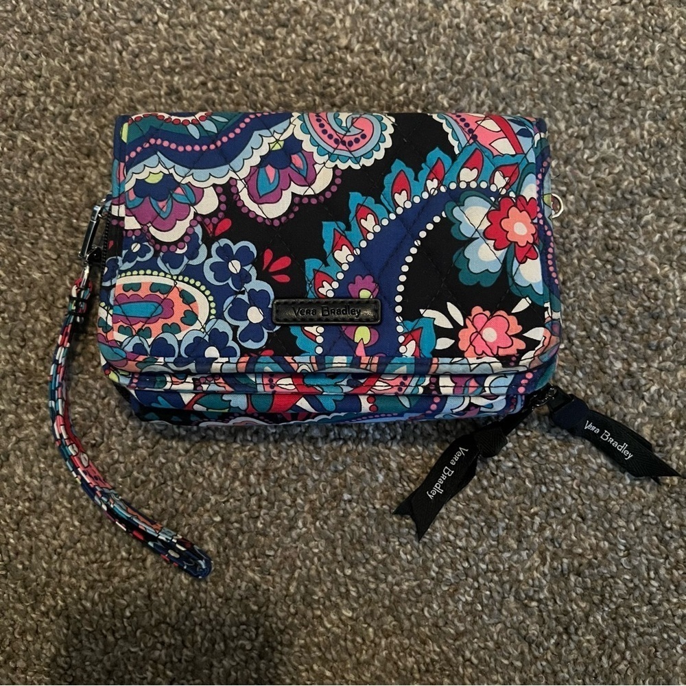 Vera Bradley Floral Paisley Wristlet/Wallet Vintage Design
